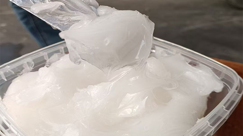 为极限而生：PTFE+复合钡基的顶级订制润滑方案